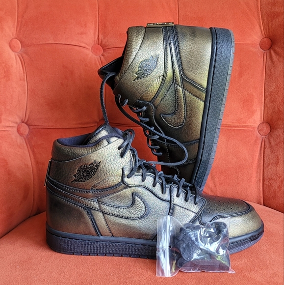 Jordan Other - Air Jordan 1 Retro High 'Wings' AA2887-035  Sneaker Men's Size 9.5